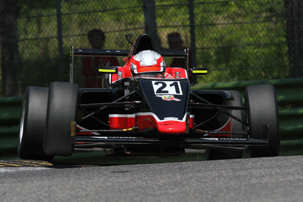 F.4 Italia - ImolaDrudi hands F&M maiden win