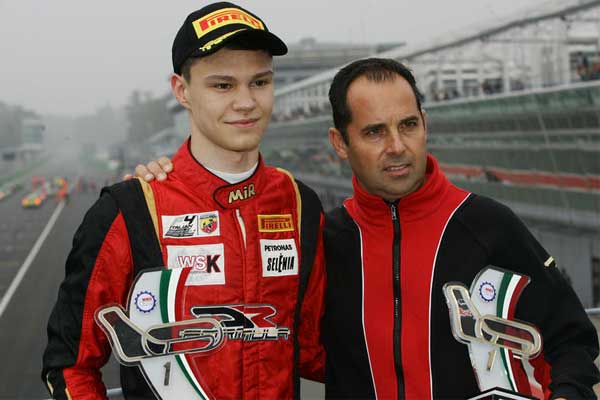 DR Formula's Petrov shines in thelast round of Italian F4