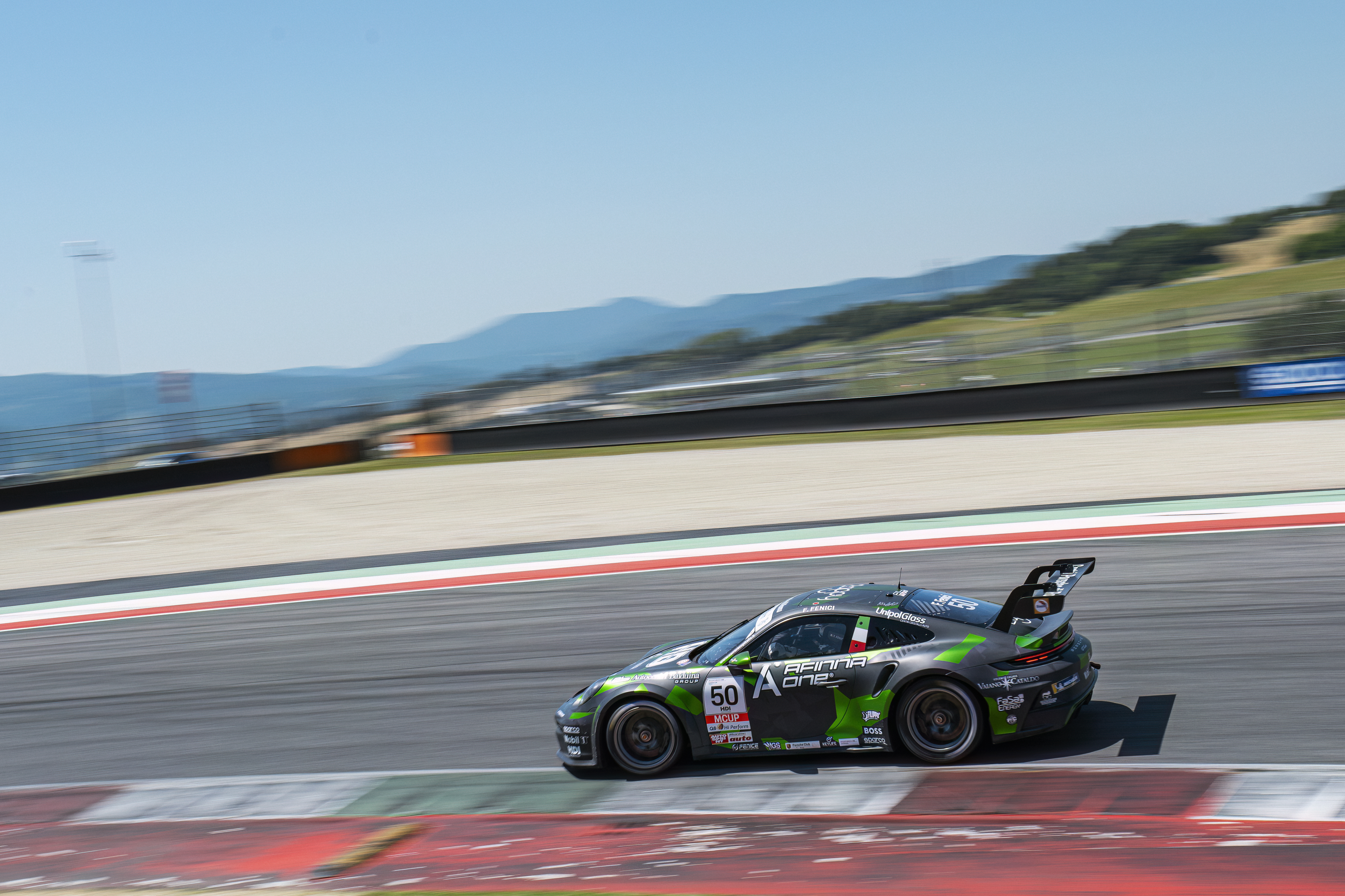 Target Racing con AB Racing sul podio al Mugello nella Porsche Carrera Cup