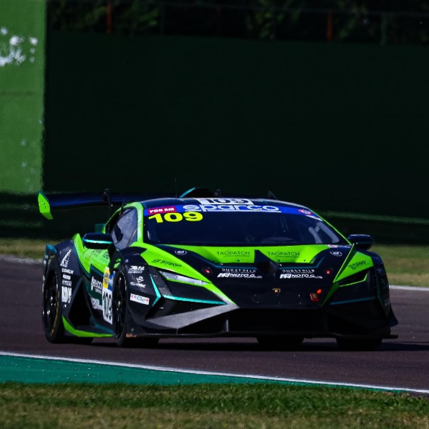 Italian GT Championship at Imola: Fontana leads the GT Cup standings